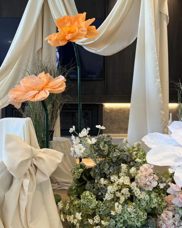 Baby in Bloom!! 

Event Styling & Decor Hire: @saintandco.events 
Content Creator: @vysionofficial